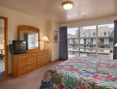 Days Inn Missoula University Bagian luar foto